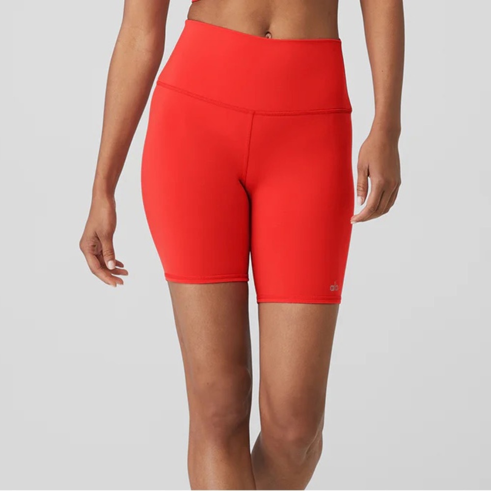 ALO Yoga Women's Bright Red 5” Shorts